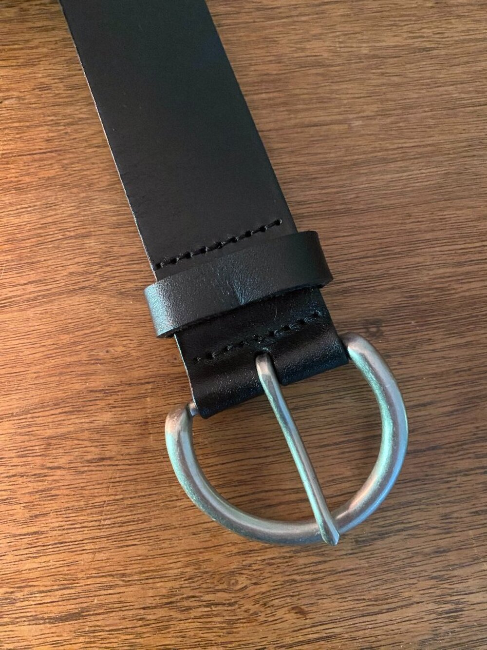 Gap Black Genuine Leather Belt Silver Oval Buckle Size Large